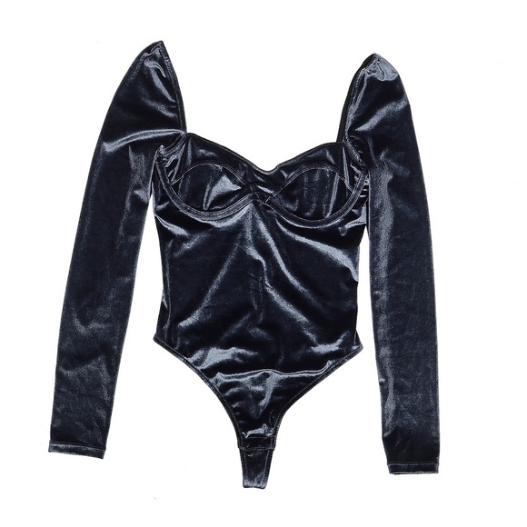 Thistle and Spire Reeve Velvet Bodysuit - Picture 3 of 6